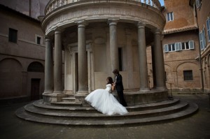 Rome wedding photo ideas | Unique Location Pictures