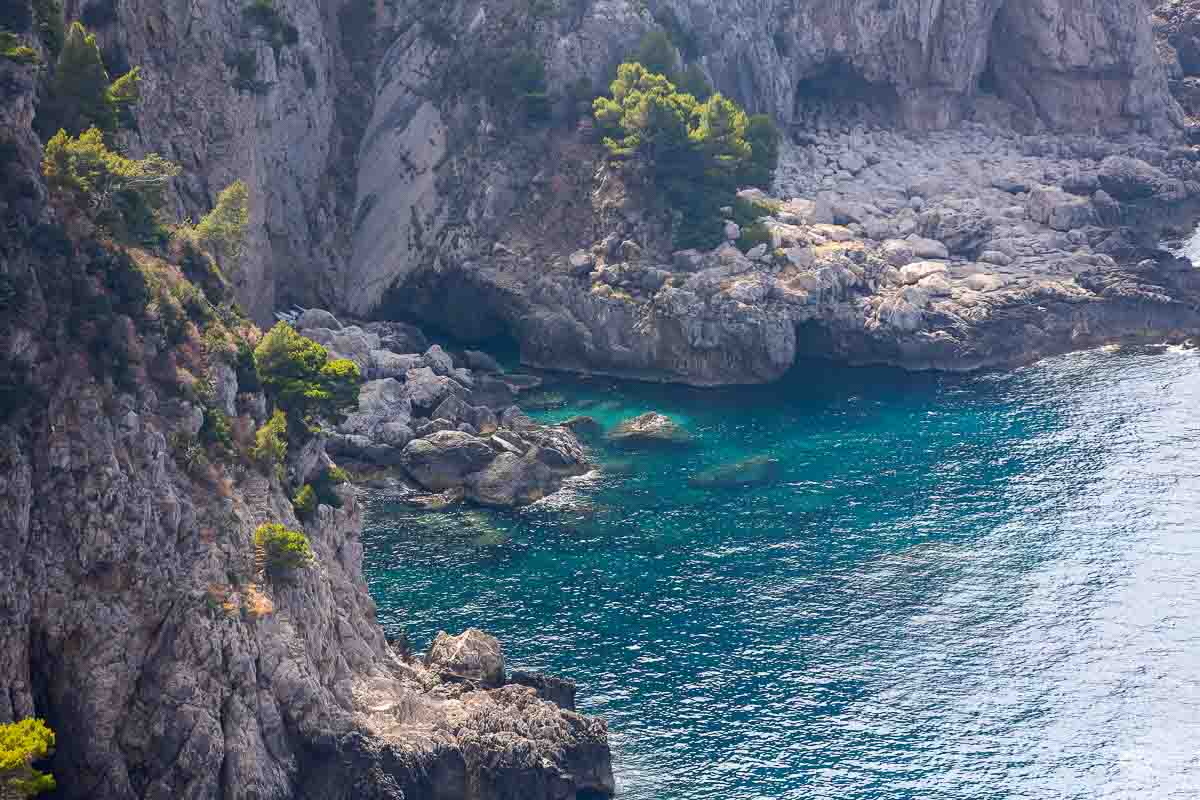 The beautiful sea seen from the coast 