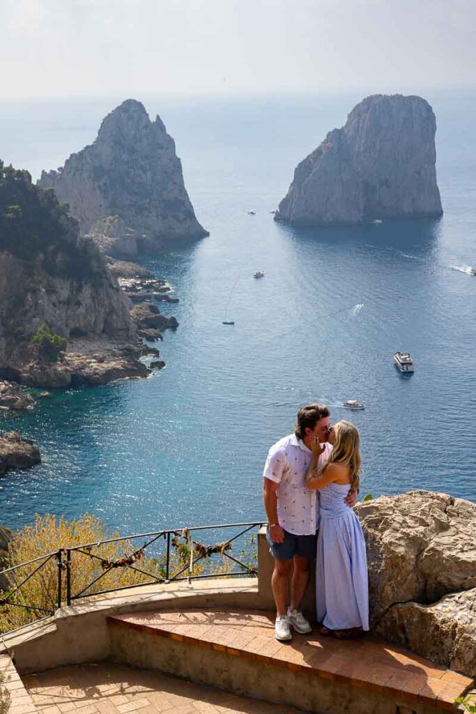 Couple just engaged in the island of Capri taking engagement pictures