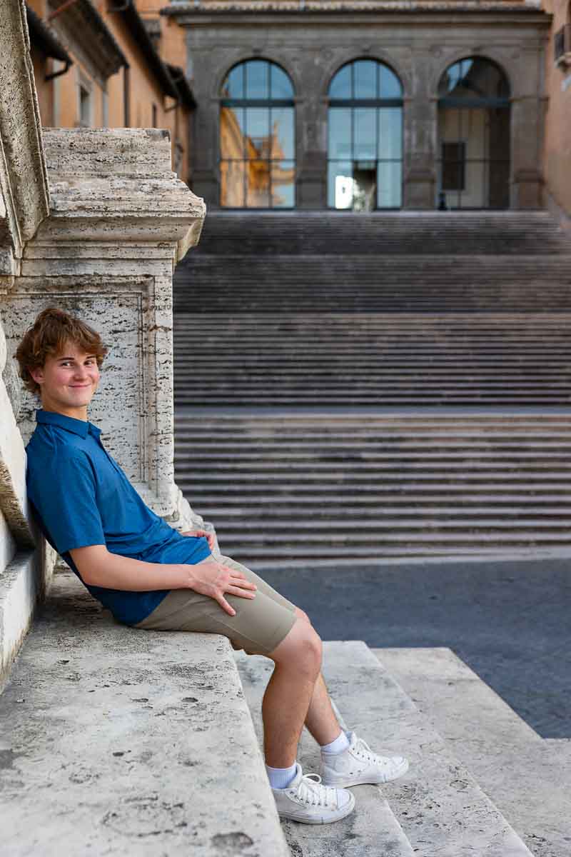 Senior pictures in Rome full figure