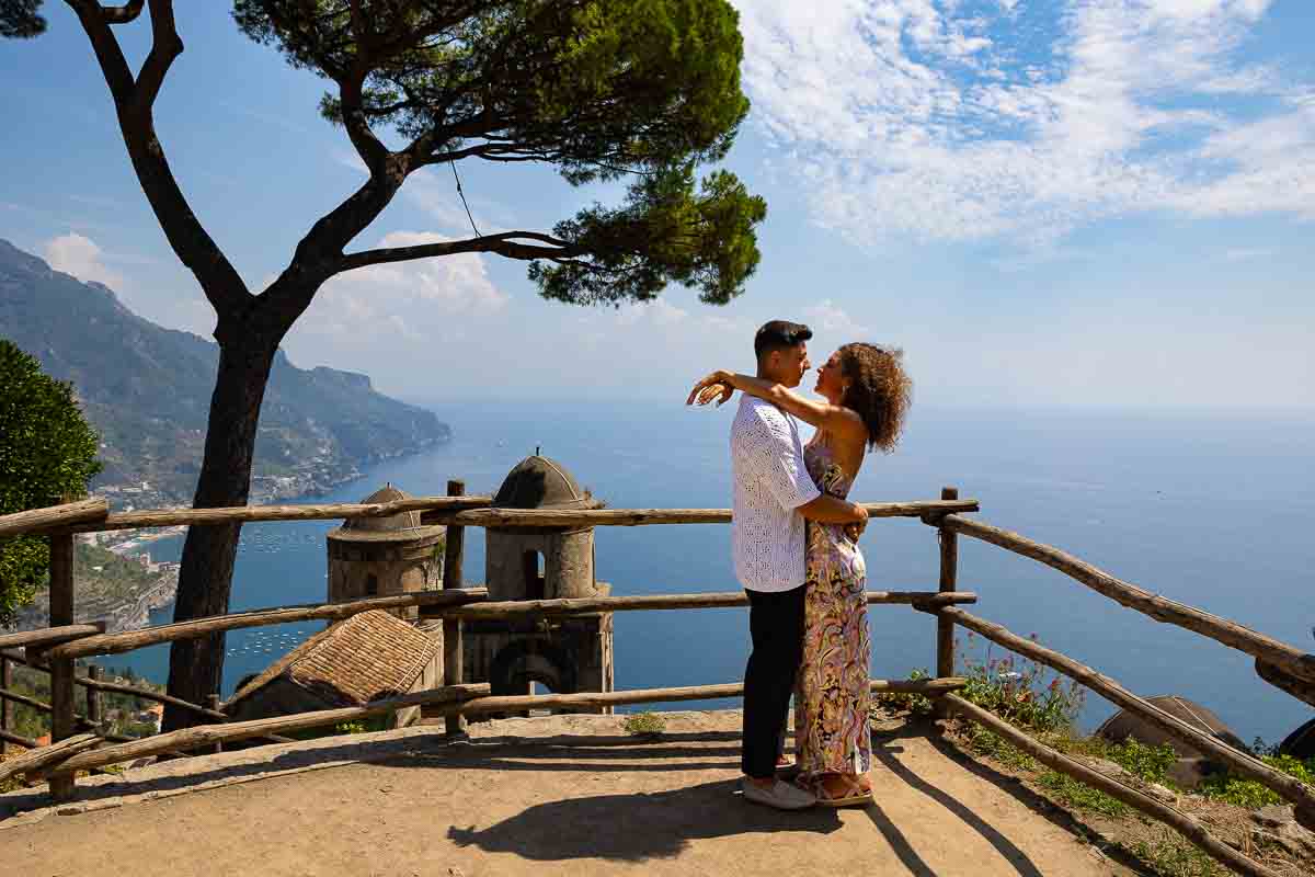 Couple posing during a Ravello photo shooting at Villa Rufolo, Italy