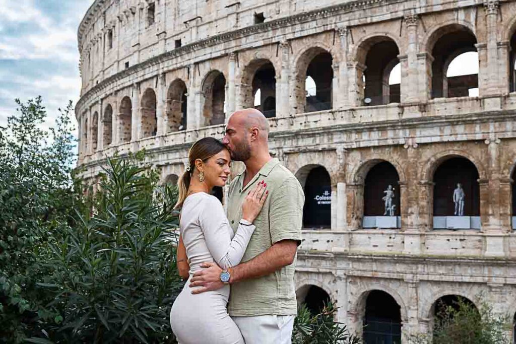 Roman Colosseum photoshoot. Rome Engagement Photo Session